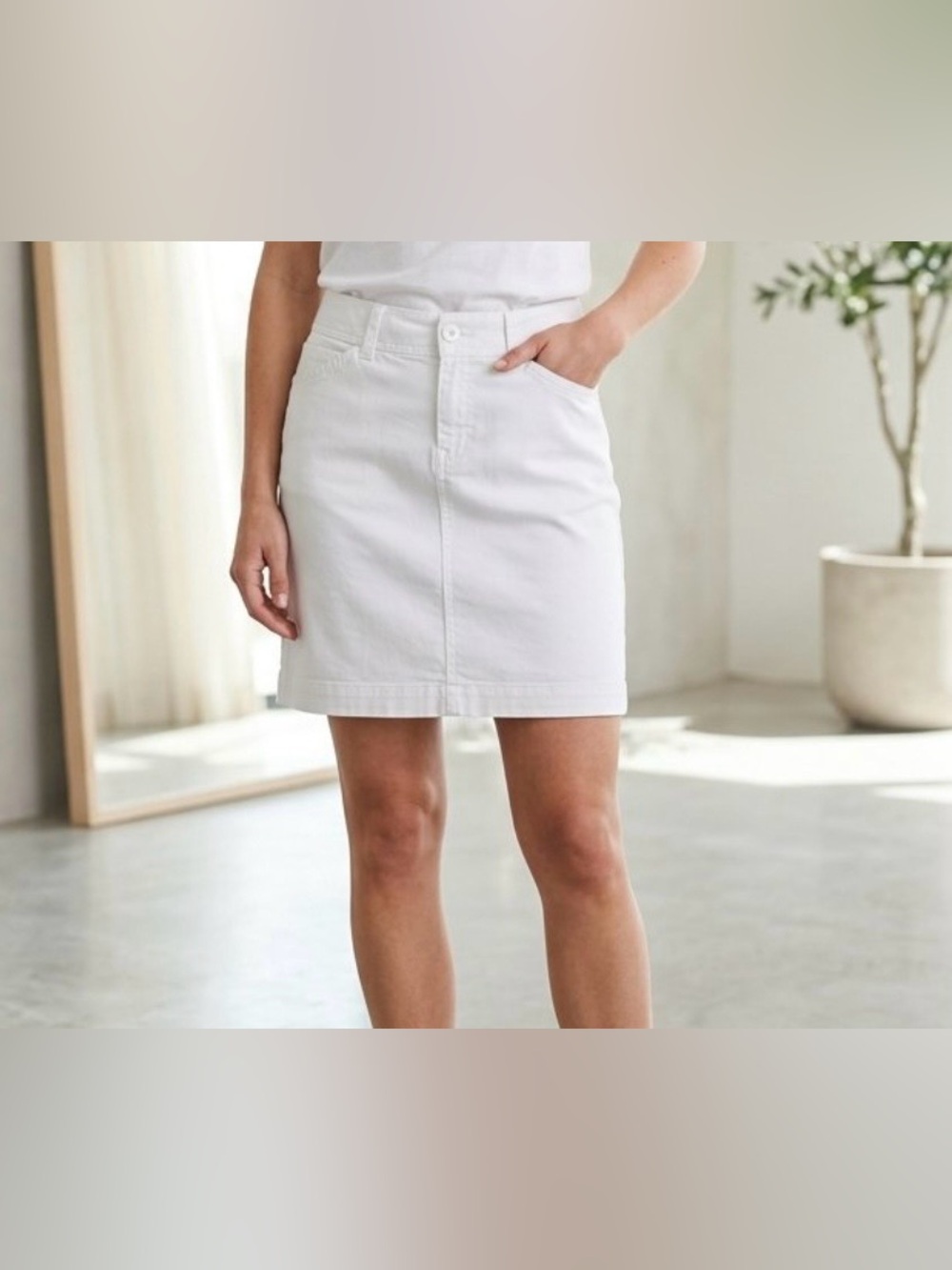 Lilly Pulitzer Skirt White Size 2 Chino Cotton Stretch Casual Mini Short Pocket